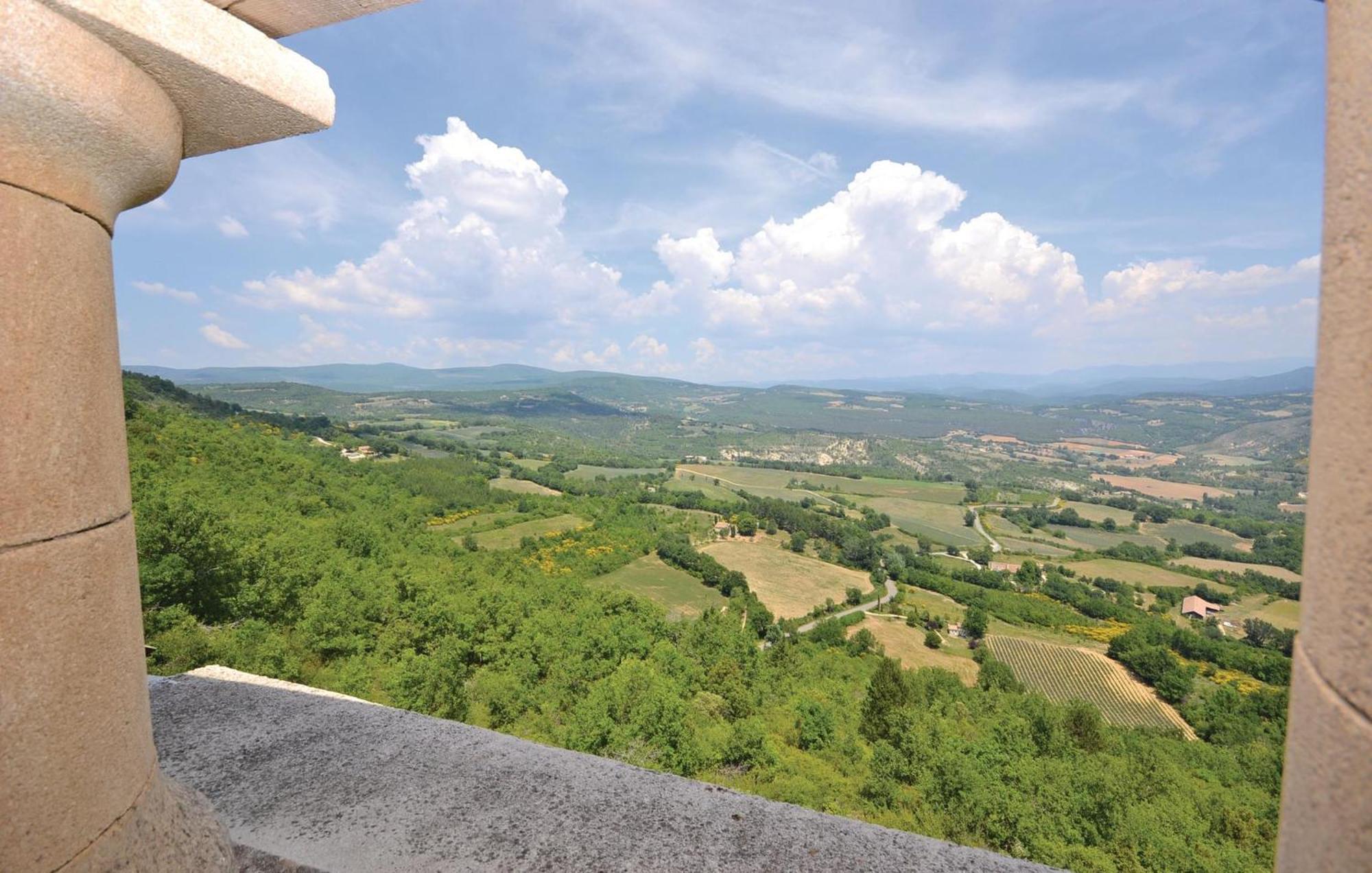 Stunning Home In Viens With House A Mountain View Dış mekan fotoğraf
